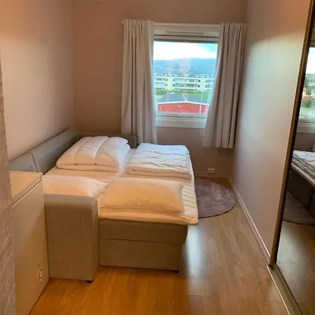 2 Bedrooms Lägenhet