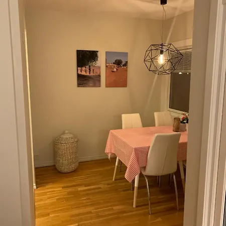 Lägenhet 2 Bedrooms *