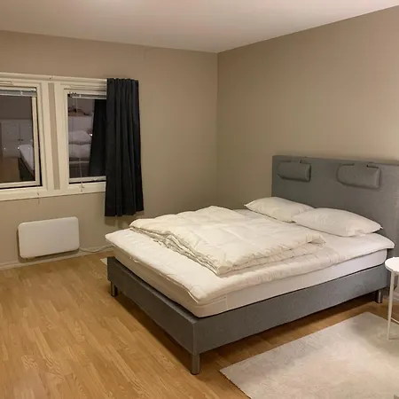2 Bedrooms Lägenhet